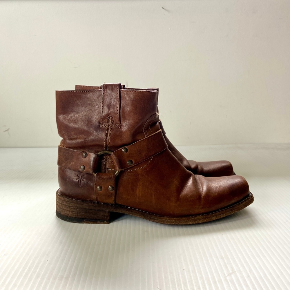 Frye Smith Harness Short Moto Square Toe Boots 77438 Brown Leather Womens 9B
